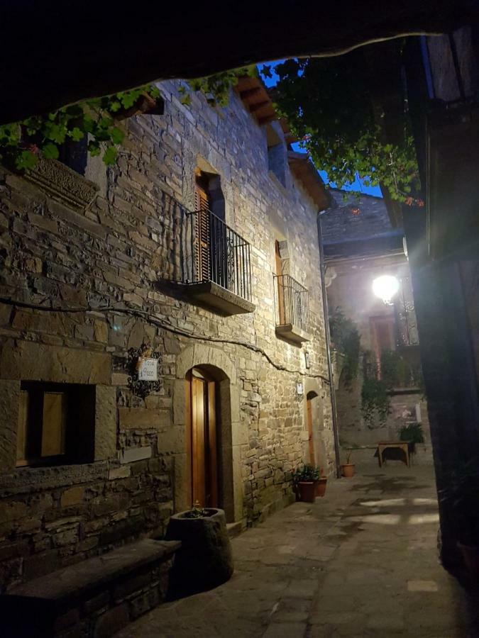 Casa Encuentra, En El Pirineo Al Lado De Ainsa Guest House El Pueyo de Araguas Luaran gambar